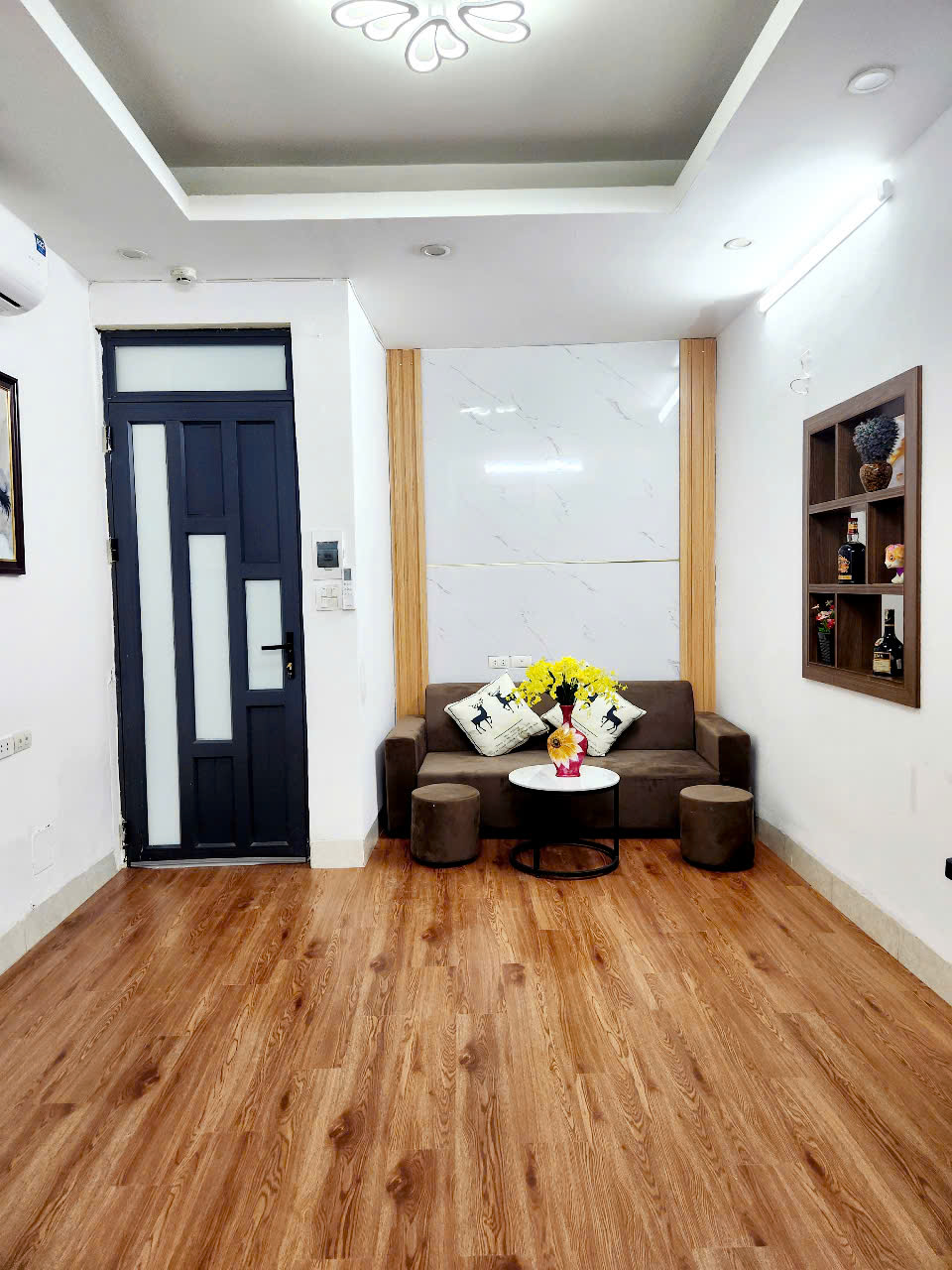 Cho thuê căn hộ chung cư Khương Đình 50m2, 2 ngủ, Full đồ ở gia đình, 8 Triệu/tháng - Ảnh 1